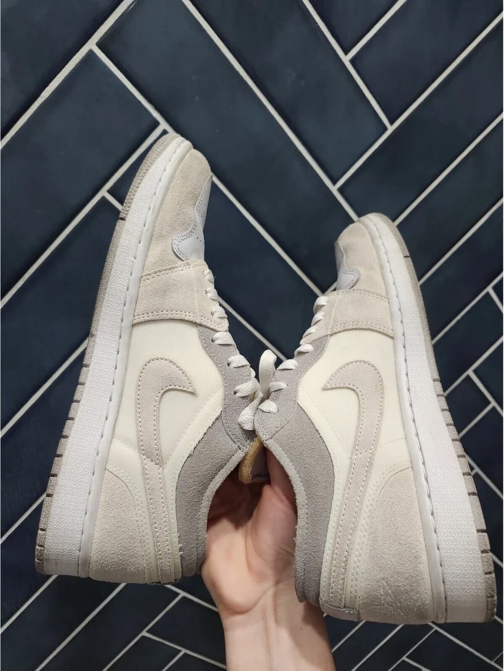 Nike Air Jordan 1 US MENS 10 Craft  Cream/ Phantom (DN1635-100)